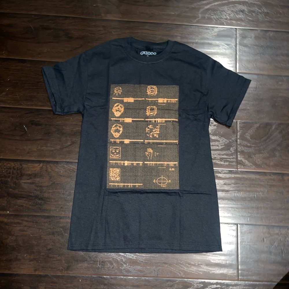 GX1000 Darwin Graphic Tee T-Shirt Size Small
